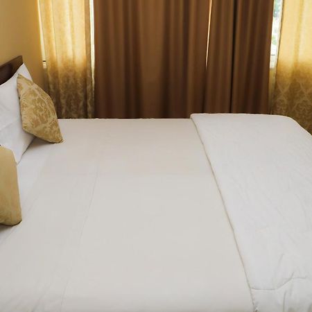 Nuevo Hotel ริเวรา ภายนอก รูปภาพ